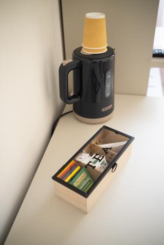 camera_2-17